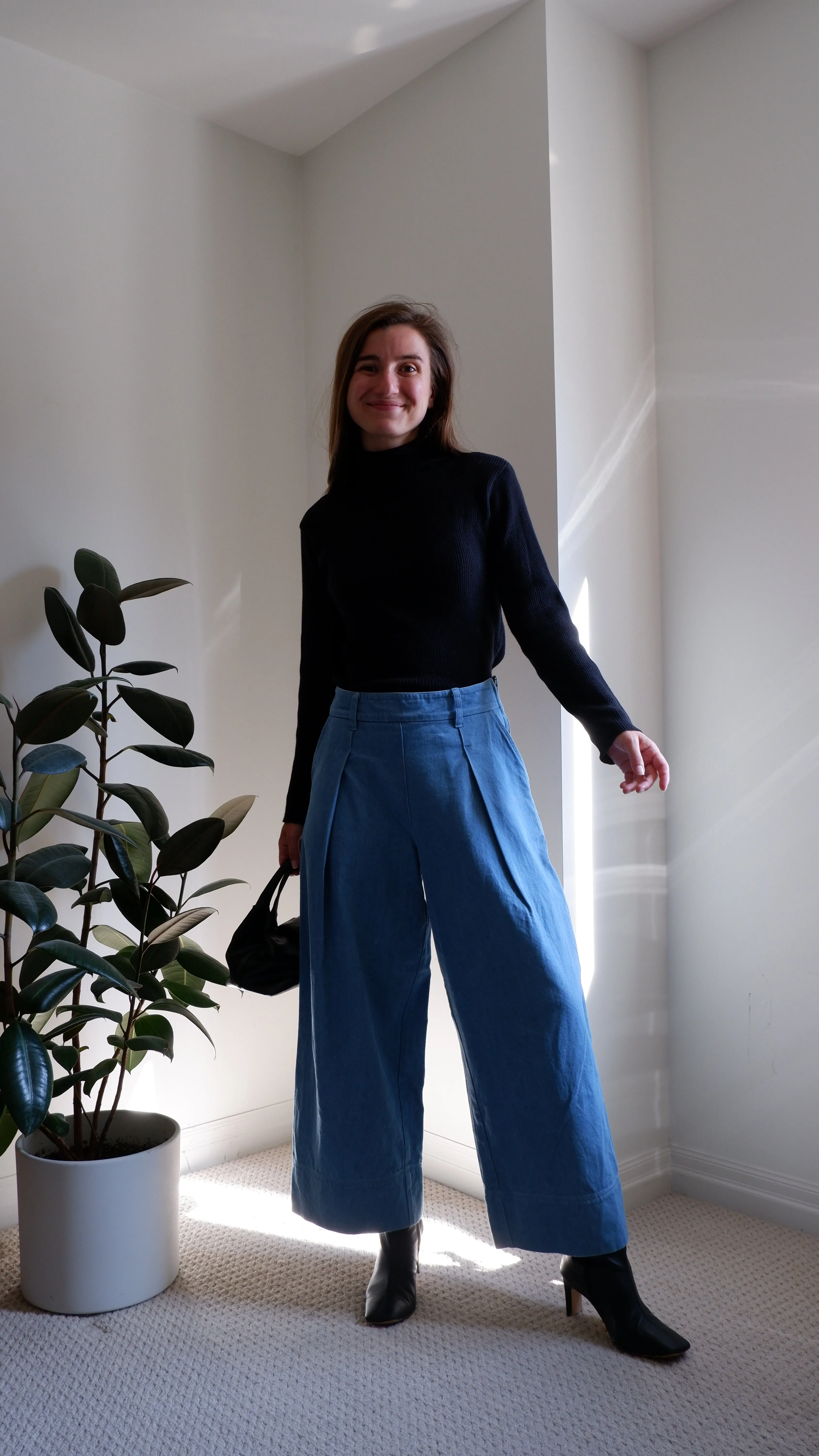 90s Black Ribbed Turtleneck - L