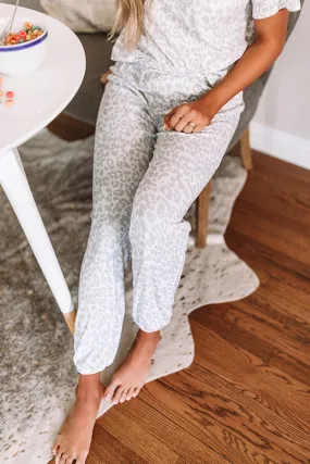 Committed To Cozy Leopard Joggers In White