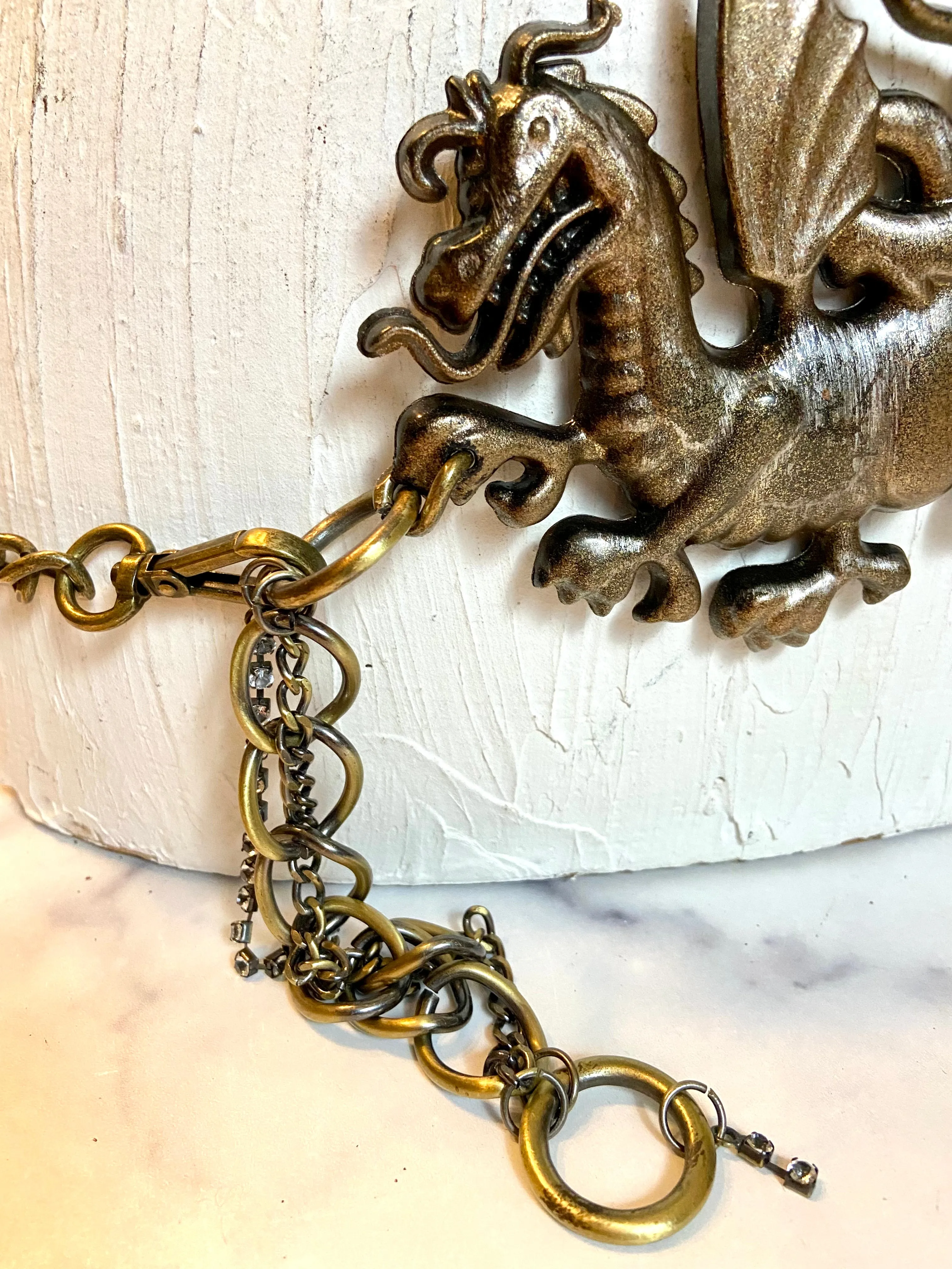 Dragon belt