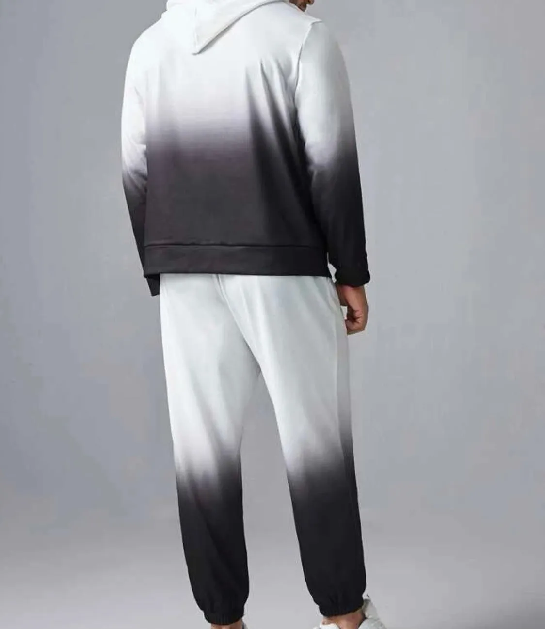 Extended sizes men ombre & graphic print sweatshirt and sweatpants set