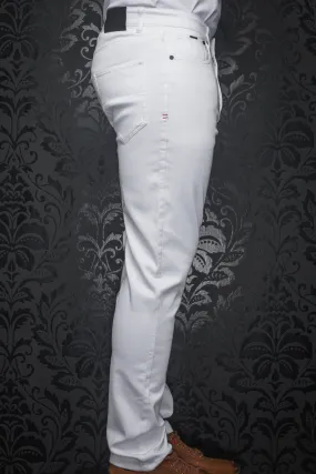 Johnny-SKC Optic White [Size 34]