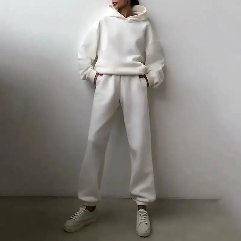 Women's Hoodie & Sweatpants Set